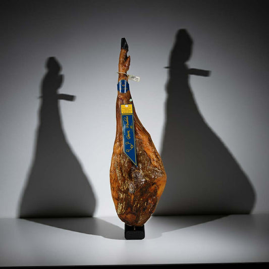 PROSCIUTTO PATA NEGRA INTERO DI 8.5 KG. -36 MESI DI STAGIONATURA – UN PRODOTTO PER I PALATI PIU RAFFINATI